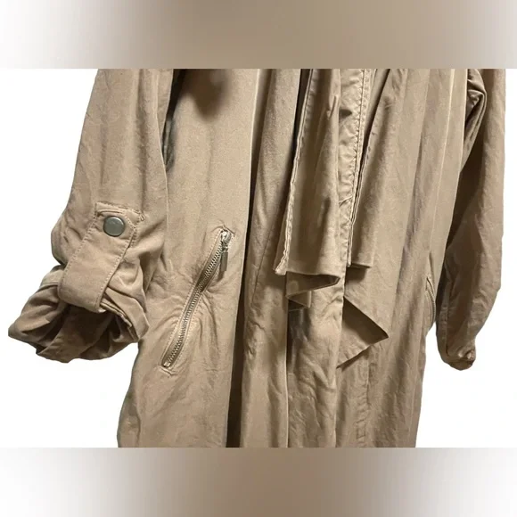 Kenar Drape Front Jacket - Picture 3 of 5